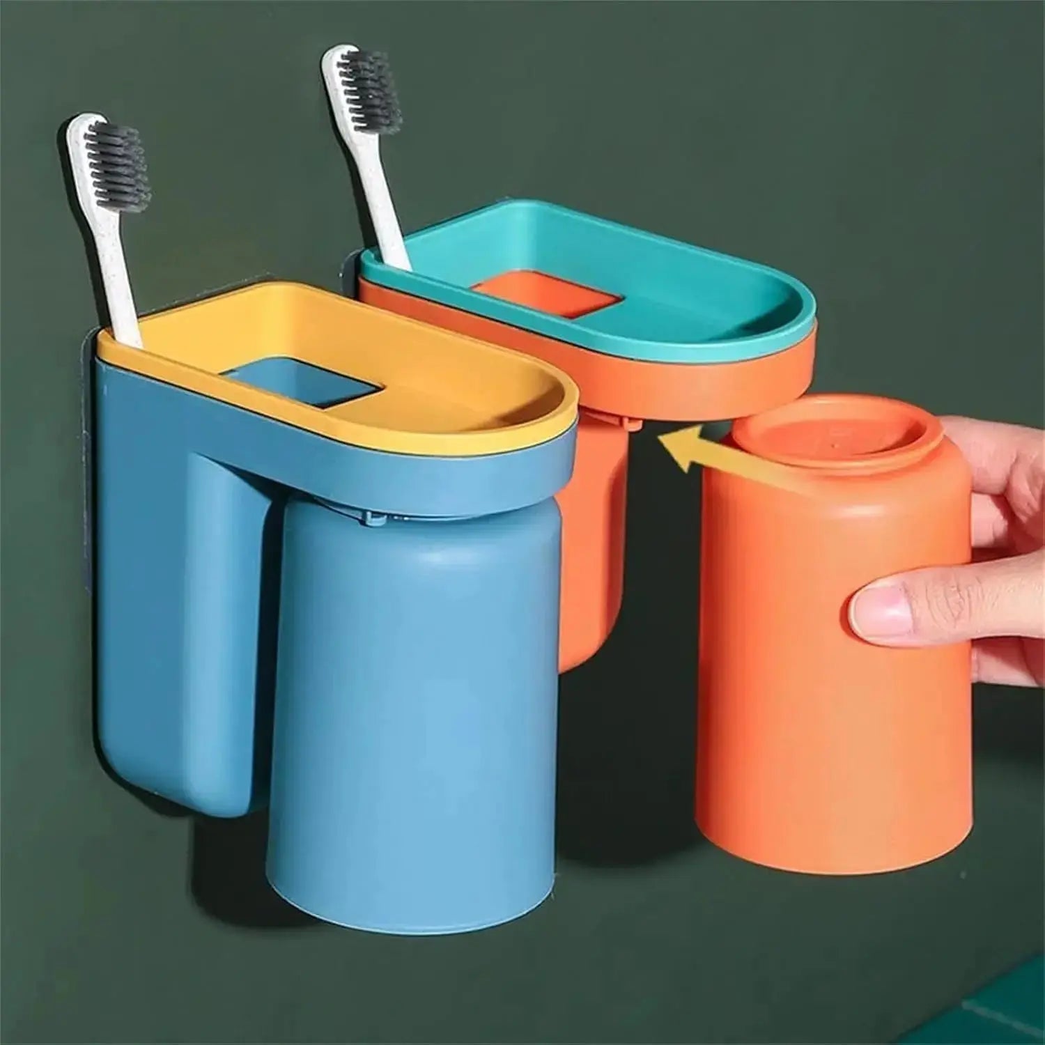 MagHold – The self-adhesive toothbrush holder